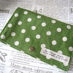 【りな...様オーダー作品】小さめﾄﾞｯﾄが可愛いgreenマスクケース♪