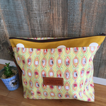 かわいいオムツ&お着替えたっぷりポーチたくさんのインコちゃんたちSALE