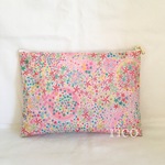 大人気！！liberty スタイリッシュなポーチ♡
