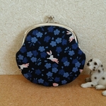 【再再販】和柄うさぎ♡ま～るいがま口（青色）