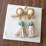 【2017年秋冬新作】Vintage　button & Tassel　ピアス/イヤリング　ヴィンテージボタン　タッセル