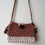 スパゲッティ サコッシュ 茶系