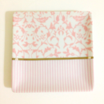 新色＊アラベスク柄のスクエアプレート