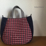2色ウール使いの2way丸底バッグ（赤ｘ紺）