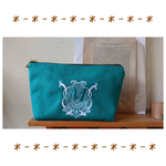★刺繍入り♪裏布付きファスナーポーチ★グリーン
