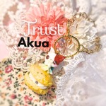 【ミーコレパーティー】キラキラおめかしマカロン×アクアバッグチャーム