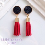 レザーサークル × タッセル ピアス イヤリング レッド