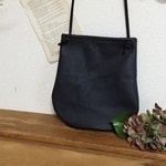 レザー薄型ポシェット (ブラック)