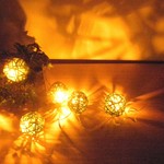 LED　おしゃれな間接照明　インテリアライト　うぐいす色　クリスマスにも