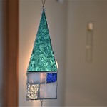 ステンドグラス☆「青い三角屋根のオーナメント」