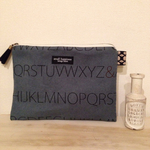 ぺたんこポーチ