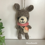 秋散歩うさぎさん NO.3