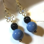 4点限定☆お花☆ブルー系アクリルのピアス/イヤリング
