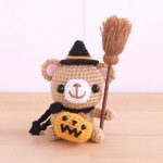 ハロウィン気分のクマ🐻
