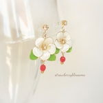 strawberry blossoms♪ノンホールピアス
