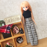 リカちゃん　ブライス　ハイウェストパンツ