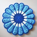 SALE＊お花のフワフワ円座＊bluexmizuiro＋white
