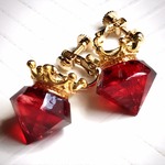 【再販！】王冠付き赤色ダイヤイヤリング&ピアス