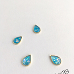 海の一滴ピアス