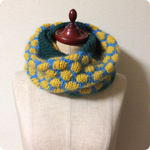 オレンジドットネックウォーマー