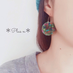 ＊ほっこり＊もこもこボールのフープピアス＊moss green＊16kgpフープ＊カーキー＊ポンポンピアス＊