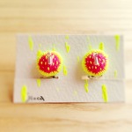 電源のイヤリング(ピンク)