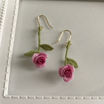 一輪の薔薇のピアス（ピンク）《再販》