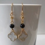 フラワーモチーフピアス　№15