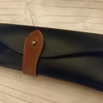 栃木レザー社製オイルヌメ革ペンケースGBK