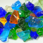 倍セール！　琉球ガラス　虹の欠片　カラーガラスのみ　カレット　カラフル大粒　５０g    C-22
