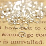【丸カン(約4mm)約300個セット】白銀/線径0.5mm/丸環/リング/連結金具/カン類/アクセサリーパーツ/ビーズ/ネイル/手芸材料/基本/素材  ap001001