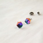 ＜再販＞オーロラキューブピアス