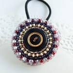 オリエンタルなビーズ刺繍ヘアゴム