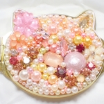 送料無料❗ねこのコンパクトミラー レジン ピンク ピンク色 黄色 イエロー パステルカラー  ねこ ネコ 猫 鏡 ミラー パール ビジュー 薔薇 バラ 花 