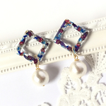ボタニカルスクエアピアス☆