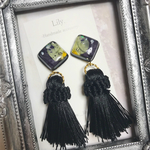 ビオラ♡ブラック♡タッセルイヤリング&ピアス