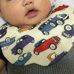 期間限定、お試し価格！ふわふわもくもくスタイ 車柄 ホワイト