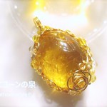 シトリンペンダント（ワイヤーアートジュエリー☆ワイヤーアクセサリー☆ワイヤーラッピング天然石ネックレス）