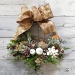 ナチュラルグリーンのクリスマスリース