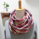 【再】起毛コットン スヌード コーラルピンク チェック　二重巻 