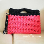 裂き素材の横長バッグ　ピンク×黒　