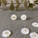 shell*カモミール ピアス/イヤリング