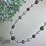 【 sさまご予約品】アクリルビーズとチェコのマニッシュなセミロングネックレス