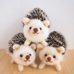 【受注制作】一緒に遊んで♪羊毛のハリネズミちゃんマスコット