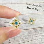 ネイティブ 柄 スクエアピアス✳︎ ホワイト