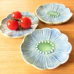 青いお花の豆皿