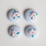 【4個】花柄刺繍カボション＊くるみボタン＊