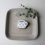 陶ブローチ【コロンとまるいコーヒーカップ】