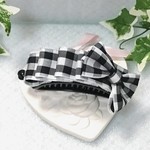 【送料込み】Opera❇black check アーチ型クリップ   