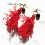 Red Swan（ノンホールピアス）
